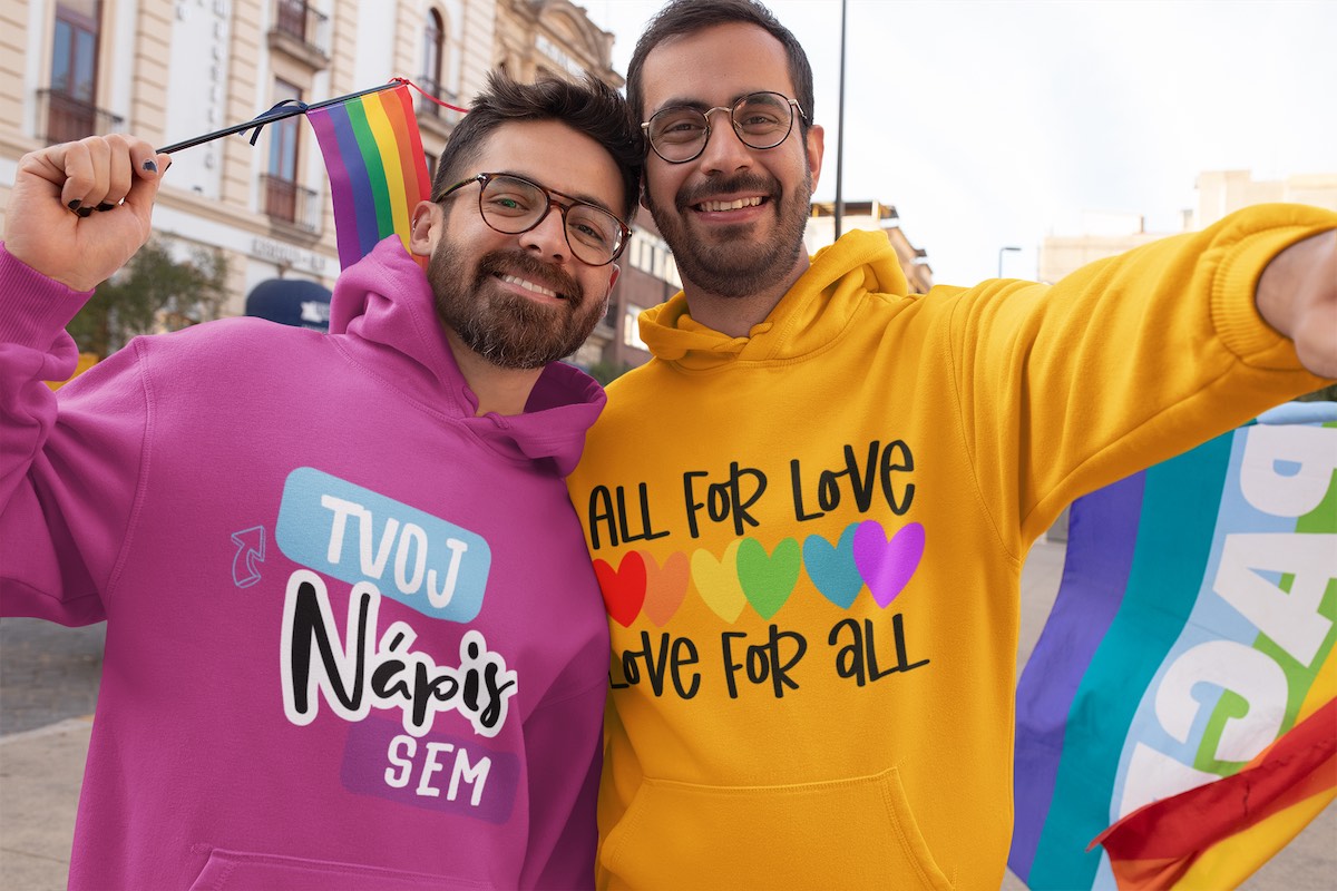 Mikina s dúhovým nápisom - puppynator.sk