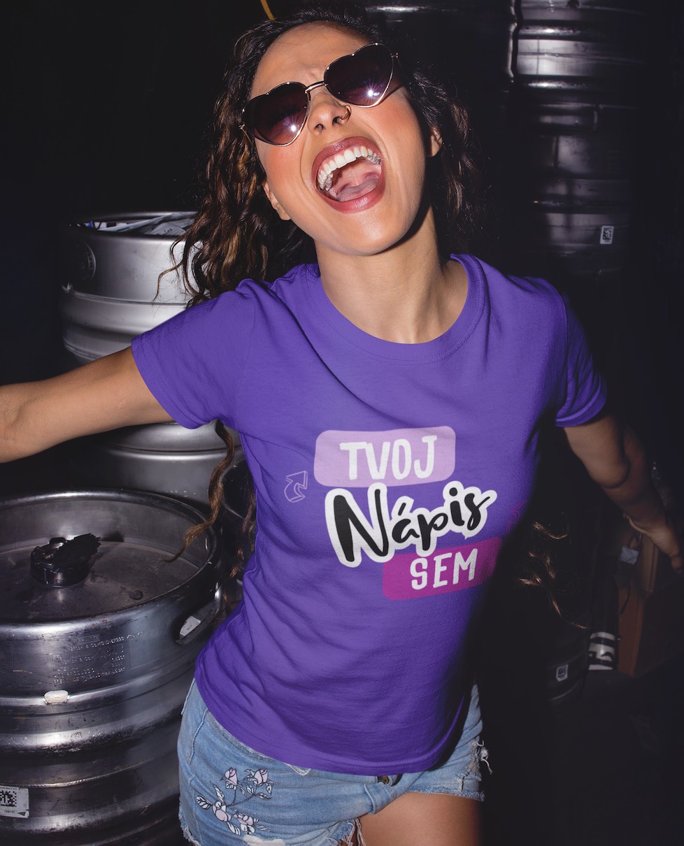 Nápisy na pivné tričká s vlastnou potlačou